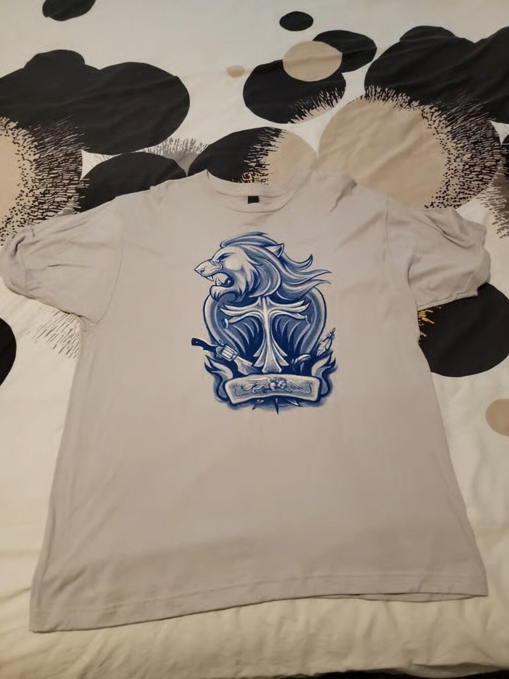 Final Fantasy VIII Tan/beige Short Sleeve Video Game Crew Neck T Shirt Size XL